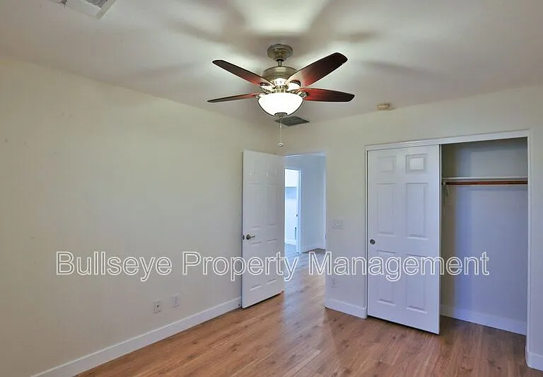 7321 N 89th Dr — Photo 17