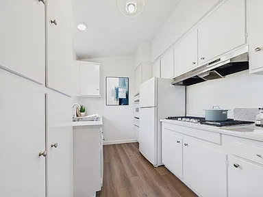 1 Bedroom, 1 Bath