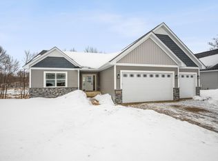 614 Castle Ridge Rd, Watertown, MN 55388