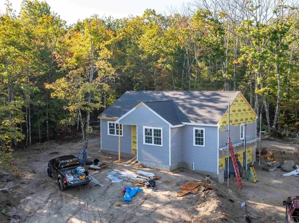 6 Oak Woods Drive, Hiram, ME 04041