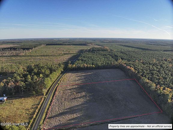 2nd image of 948 Creek Road