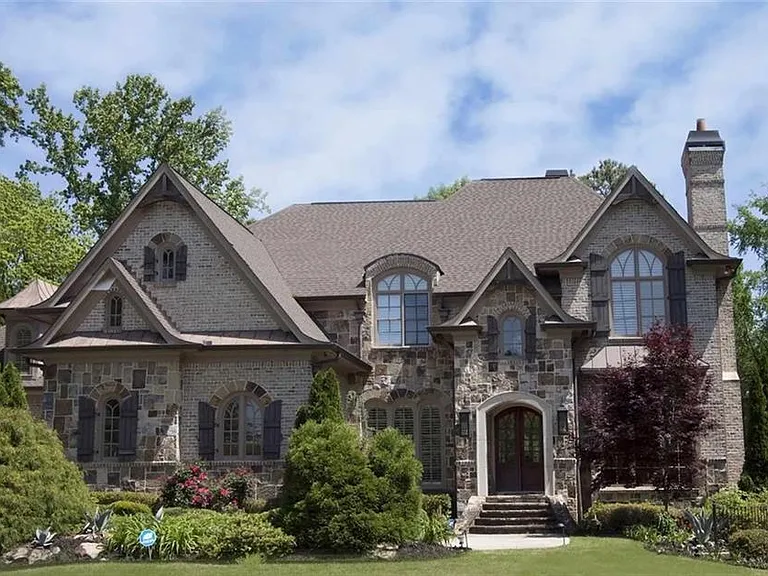 2800 Payton Rd NE — Photo 2