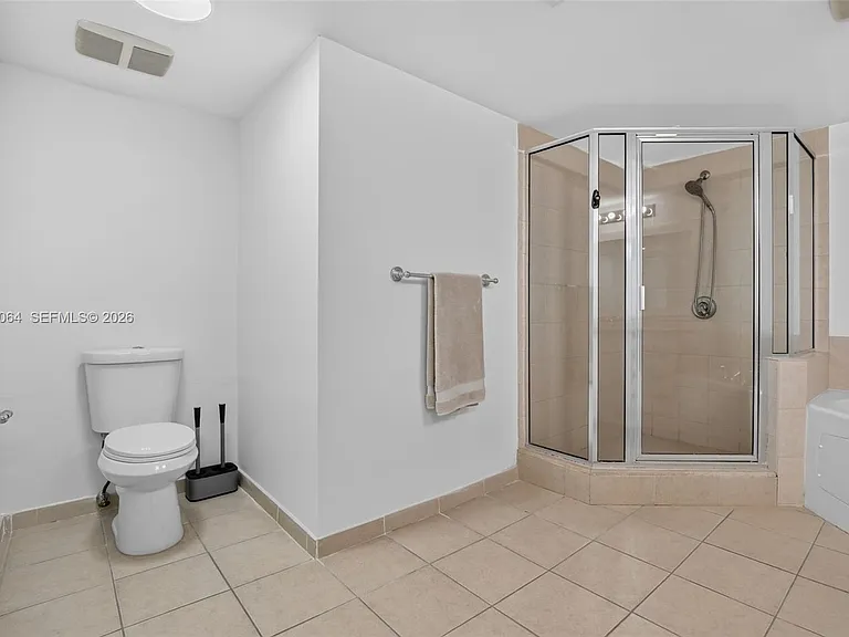 16699 Collins Ave #2404 — Photo 22