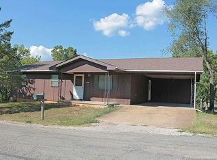 10449 Glendale St, Potosi, MO 63664