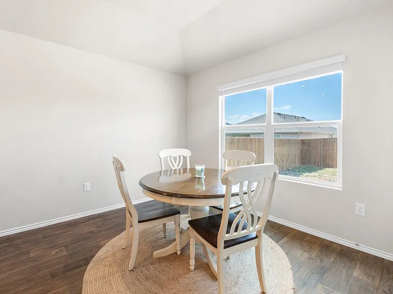 5824 Brocade Dr — Photo 8
