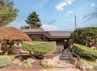 3254 11th Ave W, Seattle, WA 98119