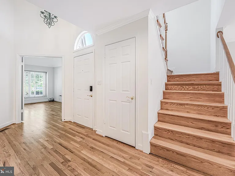 2029 Magarity Ct — Photo 25