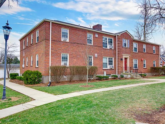 2nd image of 2651 Taylorsville Rd APT 1G
