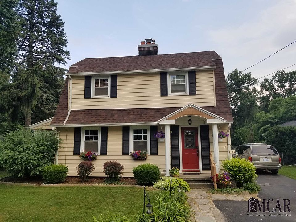 1st image of 1105 S Park Dr