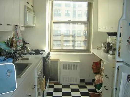 Rented by Corcoran | media 10