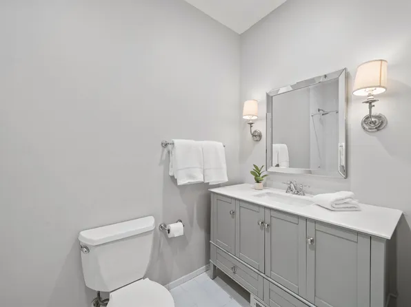 297 Pavonia Avenue image 17 of 30