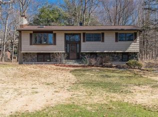 104 Still Rd, Poughquag, NY 12570