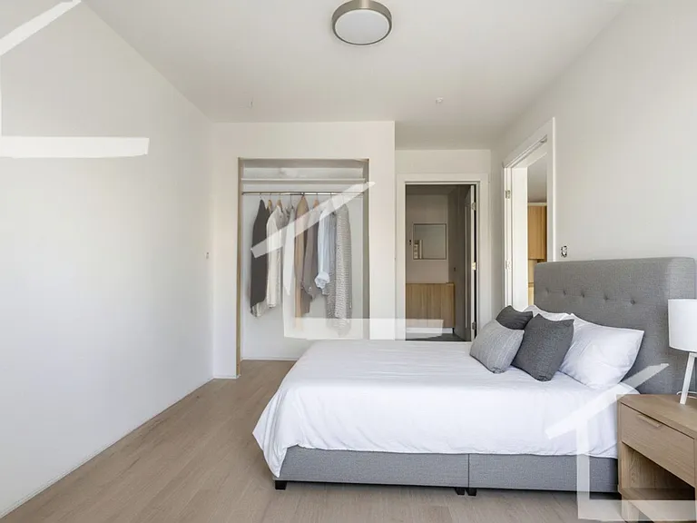1025 Commonwealth Ave #5 — Photo 2