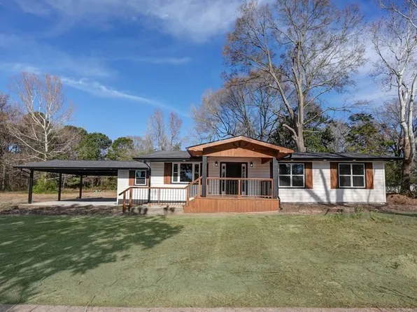 2402 Phillips Ln, Texarkana, TX 75501