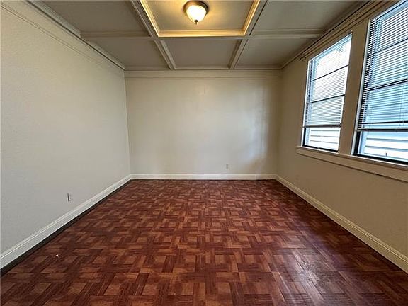 4th image of 627 N Pierce St