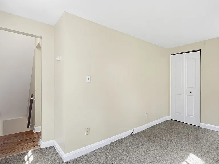 947 Oella Ave — Photo 29