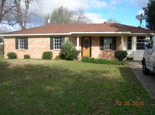 741 Guerdon Rd, Jackson, MS 38701