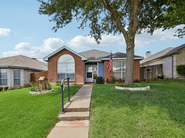 911 Sanders Dr, Duncanville, TX 75137