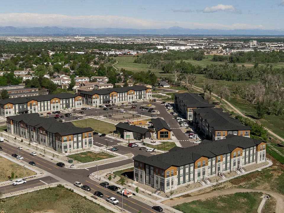 Mural Apartments