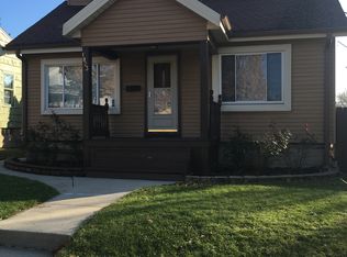 1823 E Hillcrest Ave, Milwaukee, WI 53207