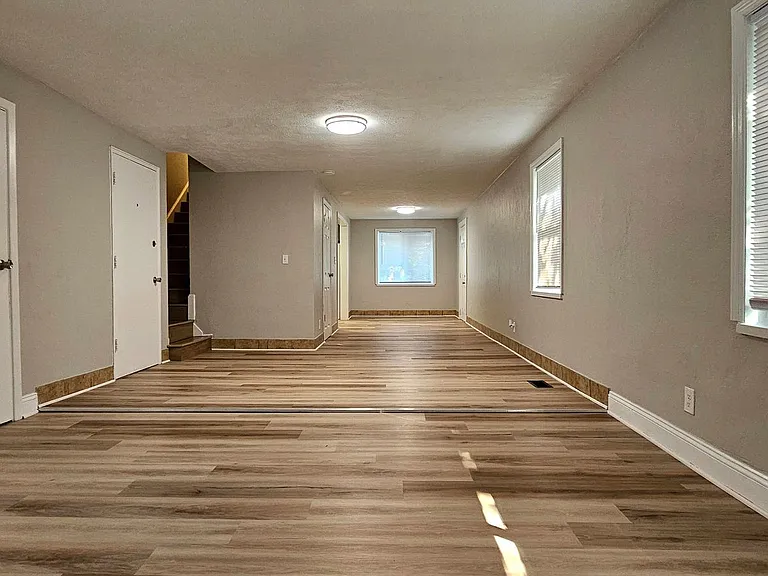 Maples Townhomes — Photo 29