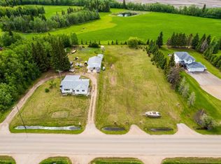 3706 50th St, Gibbons, AB T0A1N1