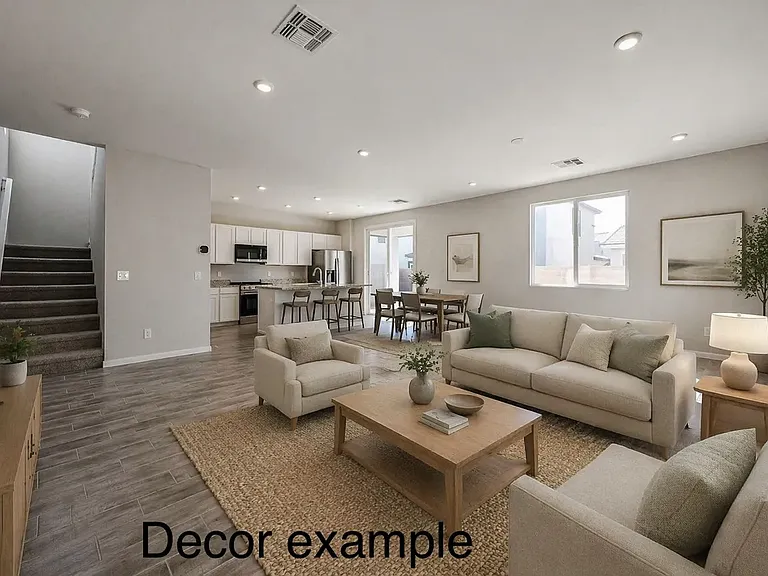 2681 E Boulder Ave — Photo 2