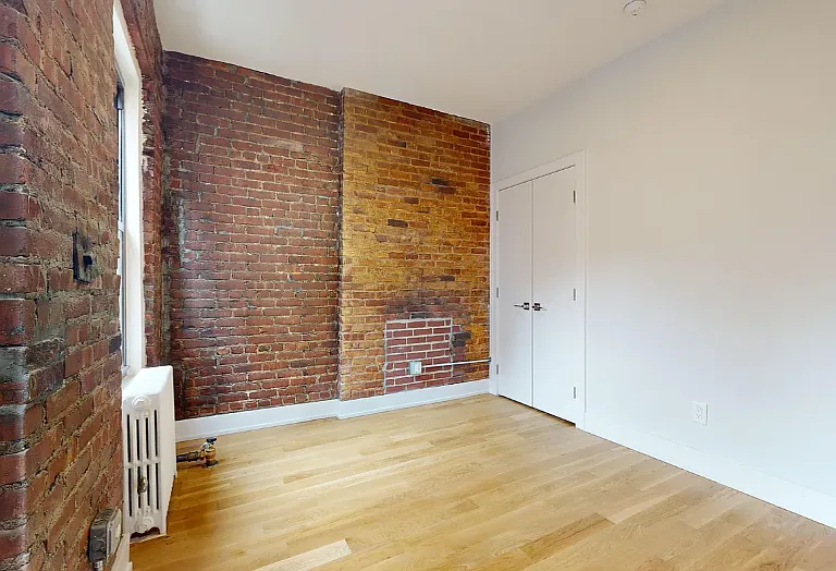 349 E 82nd St #5FW — Photo 8