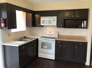 9806 W 52nd St, Shawnee, KS 66203