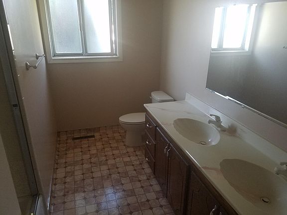 Upstairs Bathroom