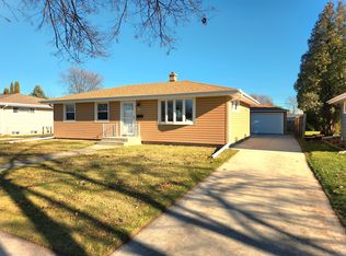 3219 S 10th St, Sheboygan, WI 53081