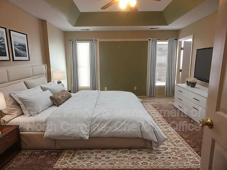17811 Delmas Dr — Photo 23