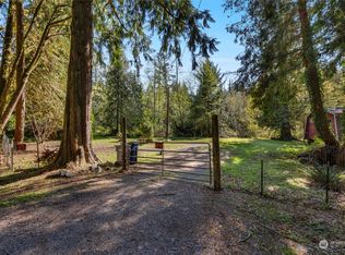 23230 Alder Dr, Granite Falls, WA 98252