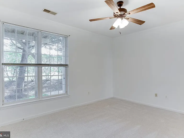 39 Harbour Heights Dr — Photo 33