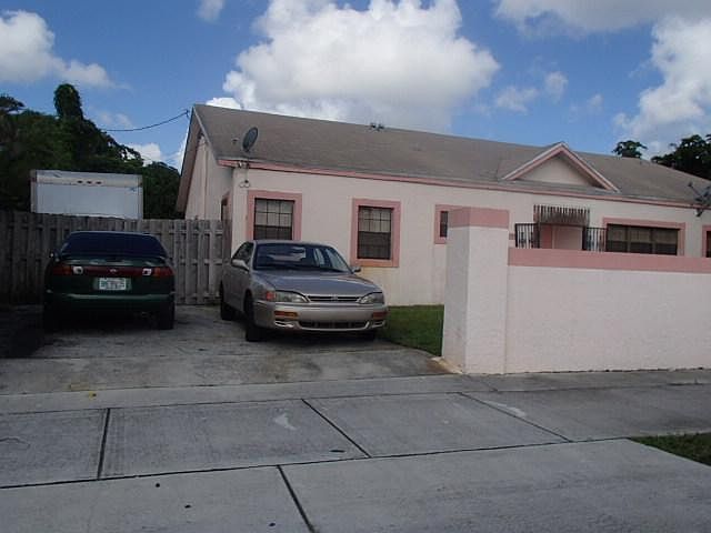 1st image of 2700 NW 26th St