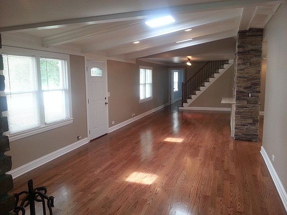 4th image of 1001 Brookwood St