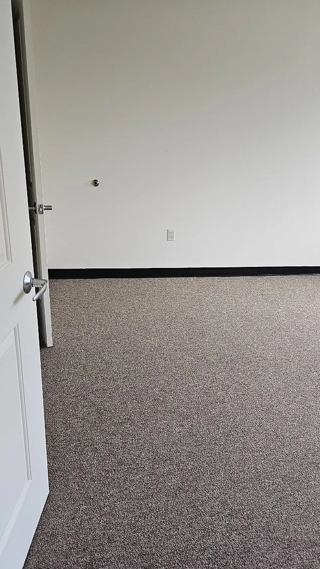 1 bed, 690 sqft, $1,059 — Photo 4