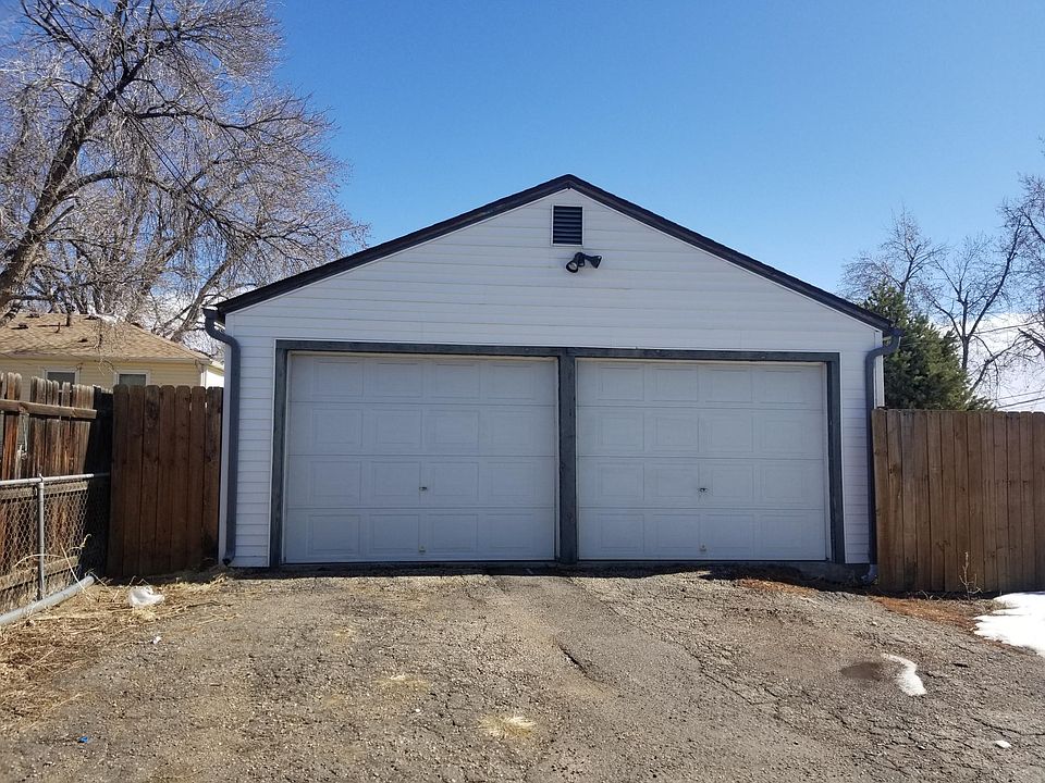 2nd image of 1185 S Xavier St