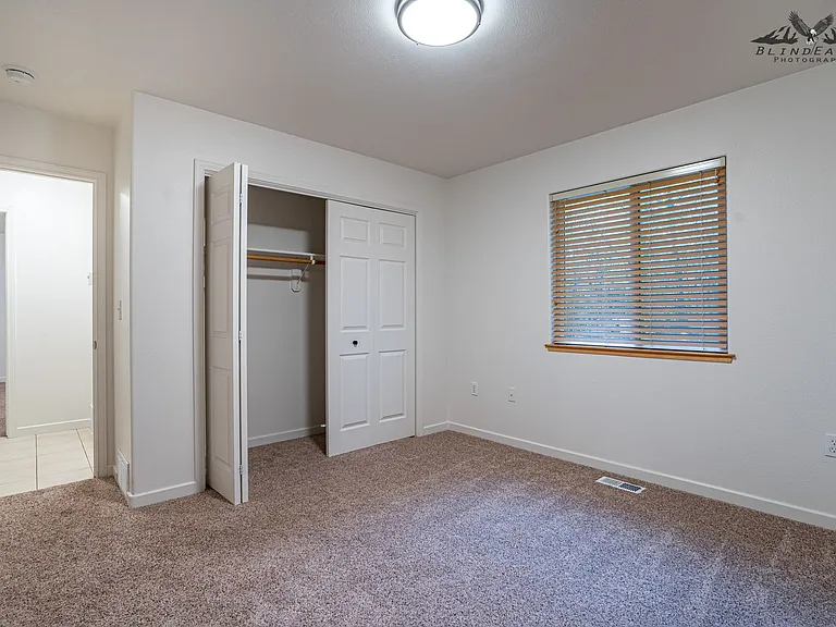 1290 N Hoka Hay Cir — Photo 13