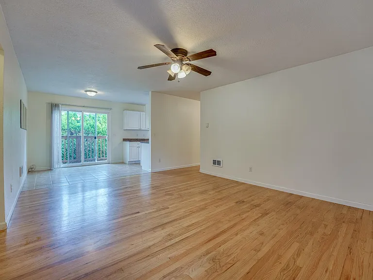 Living Room 4