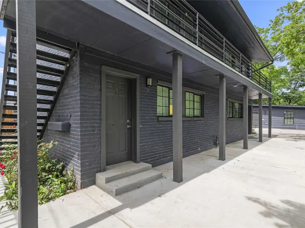 6810 Del Rio St APT 4, Houston, TX 77021