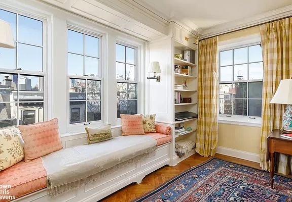 4th image of 1 Pierrepont St #6B