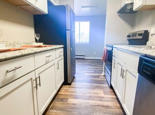 1114 Ann St APT 15, Madison, WI 53713