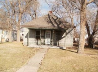 609 N Main St, Yuma, CO 80759