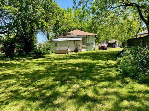 119 S 7th St, Okemah, OK 74859