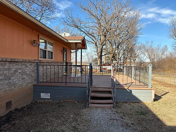 3rd image of 25380 S 646th Rd