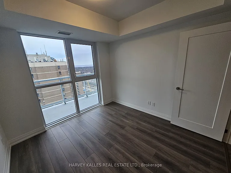 286 Main St #2605 — Photo 5