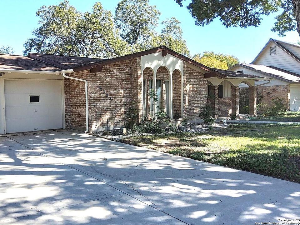 1st image of 10302 Grenadier Way