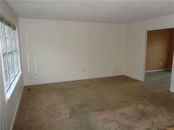 5th image of 3937 Battersea Pl