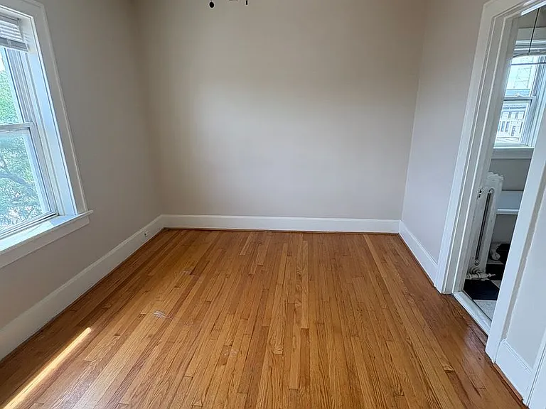 2464 Harney St — Photo 26